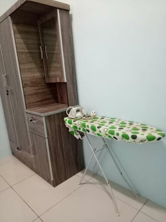 Seri Homestay 293 Sungai Petani Esterno foto